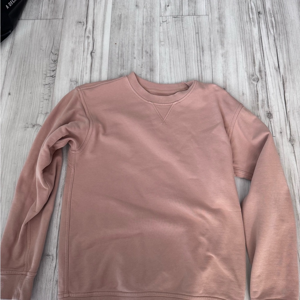 Lululemon beige crewneck